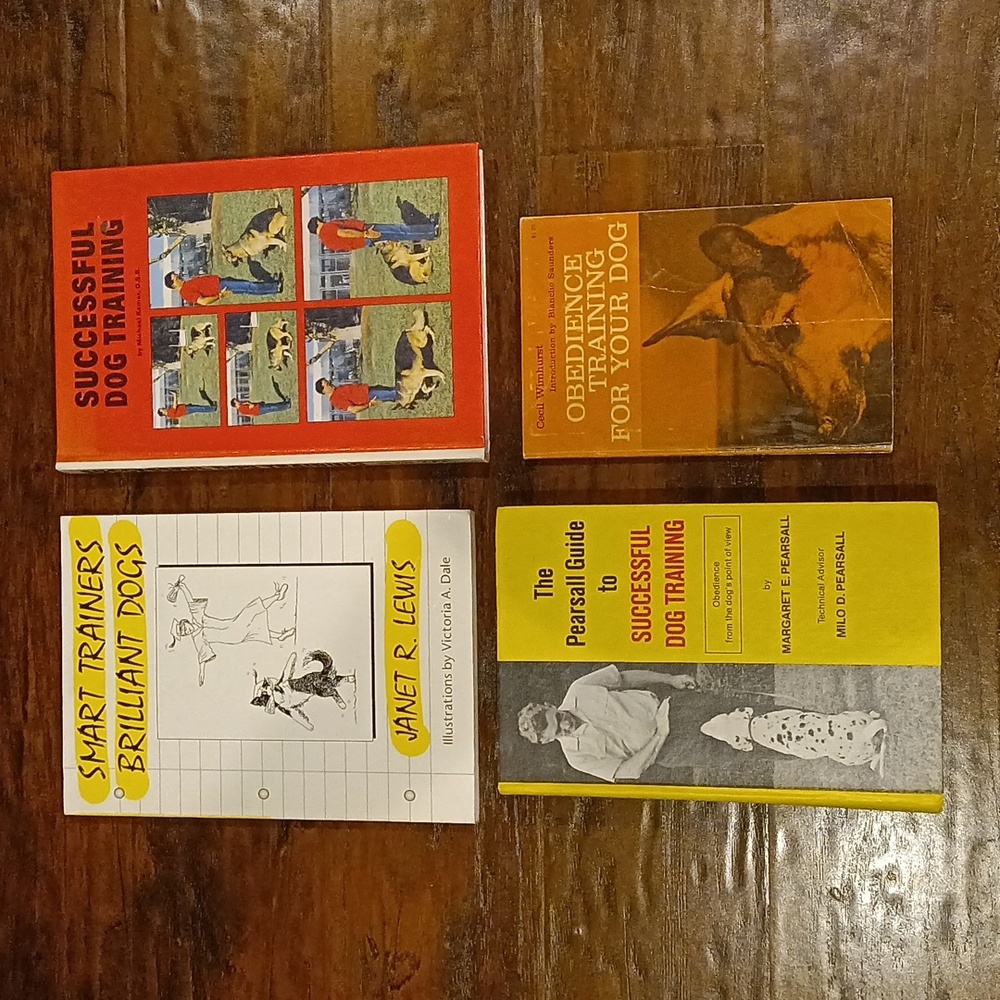 4 Dog Training & Obedience Guidebooks Bundle